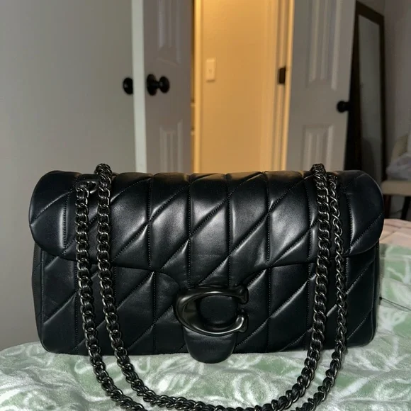 Coach Tabby Shoulder Bag 33 With Quilting - Picture 3 of 13